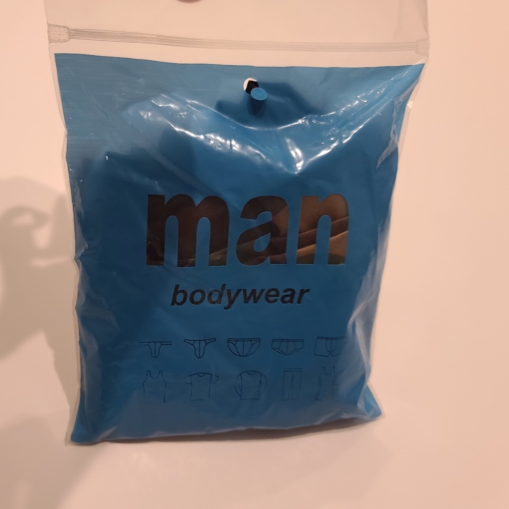 MAN camouflage tank top, XL - Picture 3 of 3